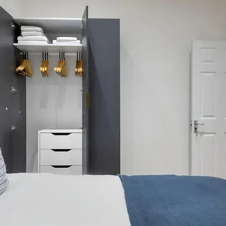 Luxury 2 Bed In Knightsbridge * London