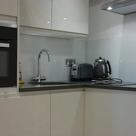 The Alma Apartment London