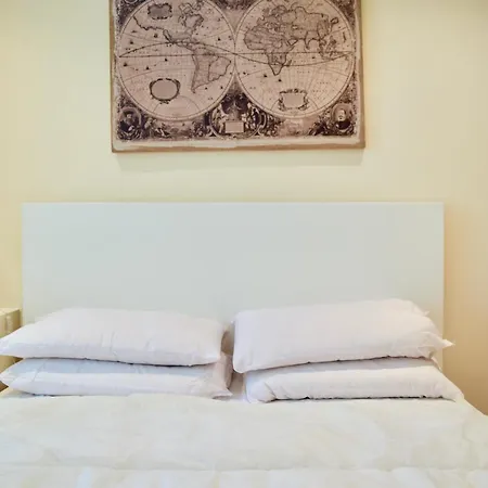 Stylish And Homely 4 Bedroom In East Appartamento