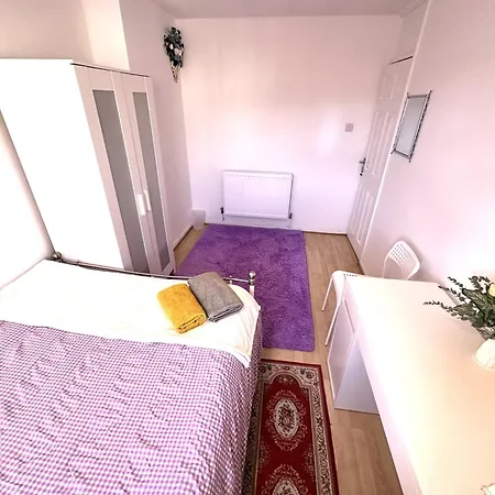Excellent Double In Cheap Rate Around *