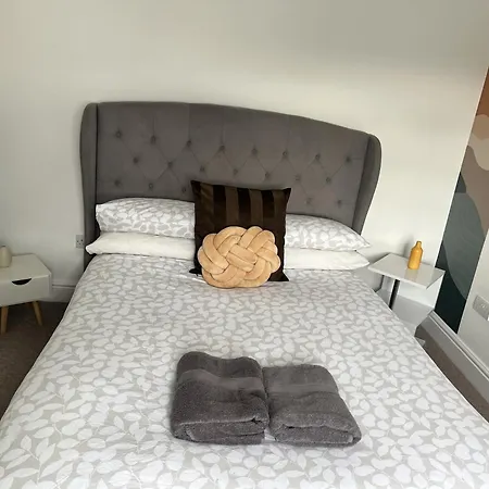 Reach Retreat Spacious 4bed House Startford Maryland Great Transport Links Holiday home London