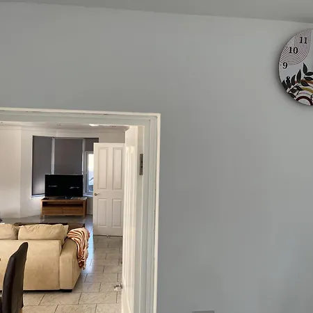 Holiday home Reach Retreat Spacious 4bed House Startford Maryland Great Transport Links *