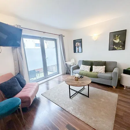 Appartamento 1 Bedroom Flat With Free Parking In Canary Wharf Near Musuem