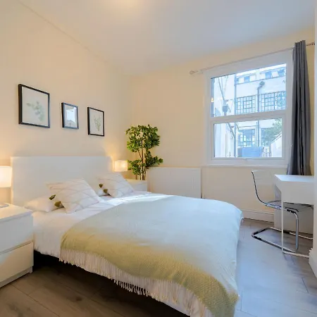 Apartment 2br South London - Free Street Parking, Wifi, Garden, Perfect For Long Stays! *