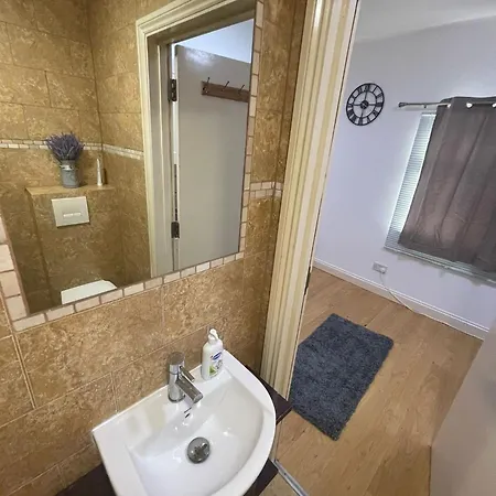 Apartament Chic Urban Retreat *