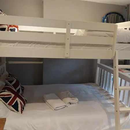 In Paddington Guest house *