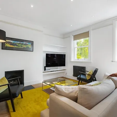 3 Bedroom Magical Hampstead Heath London