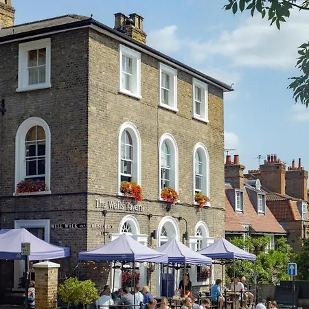 3 Bedroom Magical Hampstead Heath * London