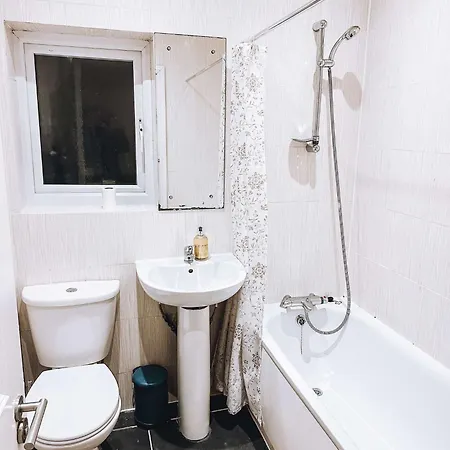 Apartment Modern Cosy 2 Bedroom House In Tooting London