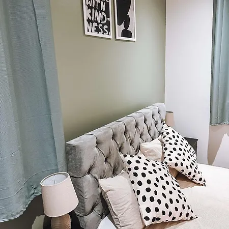 Modern Cosy 2 Bedroom House In Tooting * London