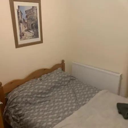 7 Bedroom Victorian House Zone 2