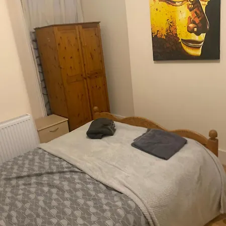 7 Bedroom Victorian House Zone 2 London