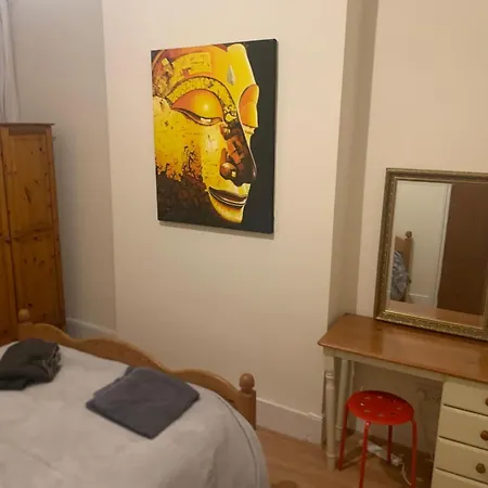 Holiday home 7 Bedroom Victorian House Zone 2 *