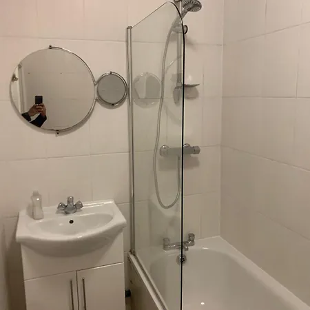 7 Bedroom Victorian House Zone 2 * London