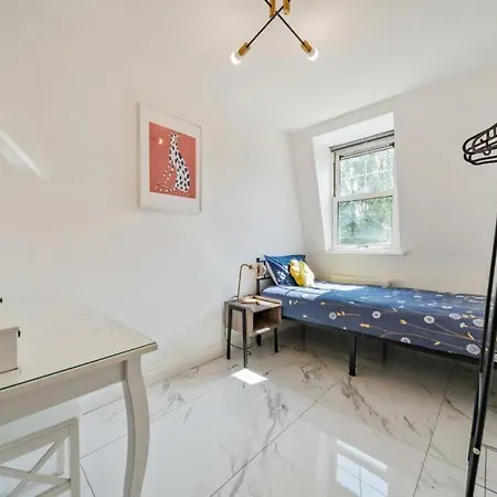 Hidden Gem - 20 Min To Big Ben - London Eye Apartment