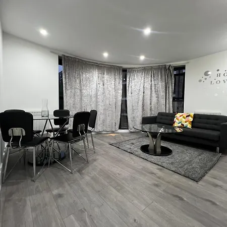 Apartment Cool 2bed Flat Zone 1 London