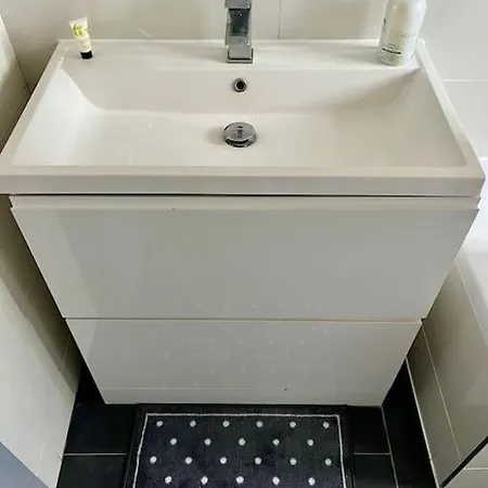 شقة 3 Bedroom *