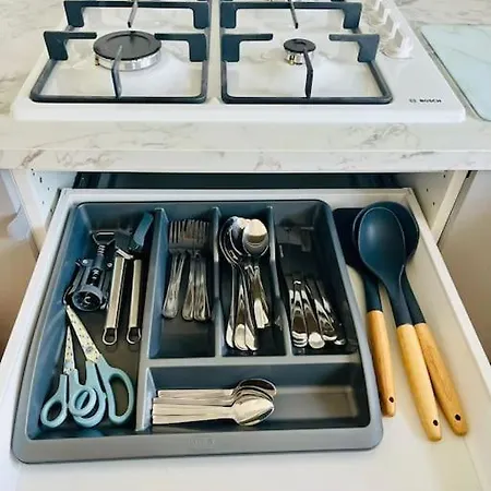 3 Bedroom شقة *