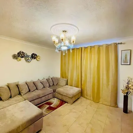 Beautiful 3bd Family With Huge Private Graden * London