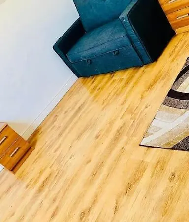Holiday home Beautiful 3bd Family With Huge Private Graden London