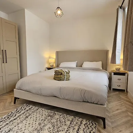 Camden Market Apartment