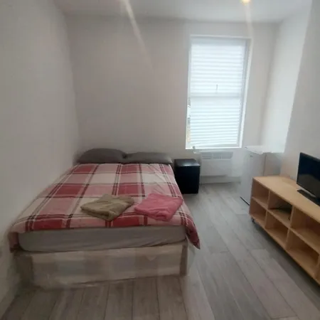 Apartment Westmoreland 5 *