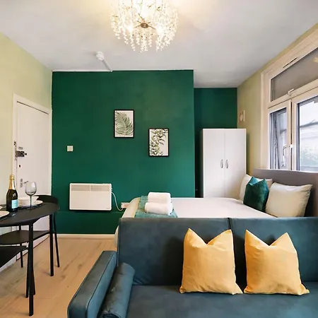 Livestay Studio In The Heart Of Angel 1