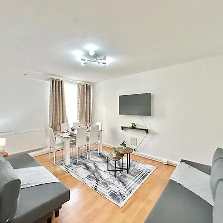 Lovely Two Bedroom In Paddington London