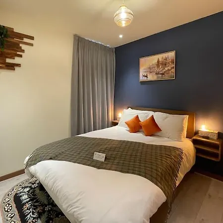 The Urban Green! Cosy Luxury In Chiswick Apartment