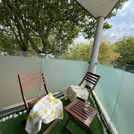 Apartment The Urban Green! Cosy Luxury In Chiswick
