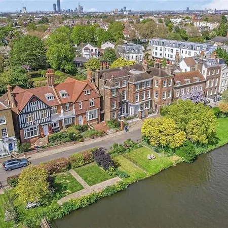 The Urban Green! Cosy Luxury In Chiswick *