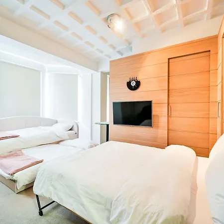 Beatles-themed Serviced On Abbey Road Apartment London