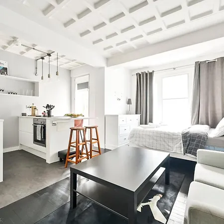 Beatles-themed Serviced On Abbey Road Appartement *
