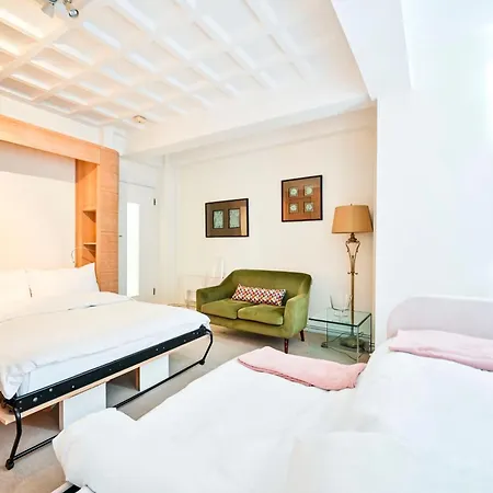 Apartment Beatles-themed Serviced On Abbey Road London
