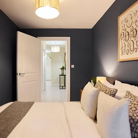 The River Lea Escape - Charming & Bright 2bdr Flat *