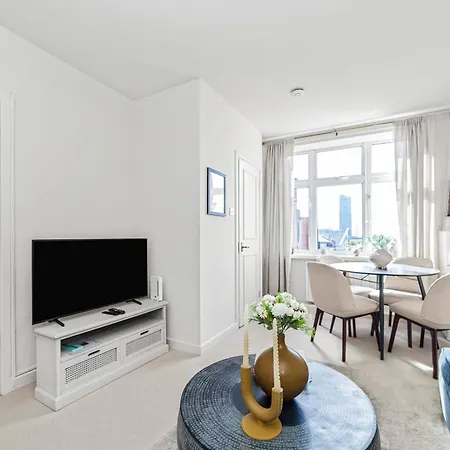 Apartment Chic Flat With Stunning Views *