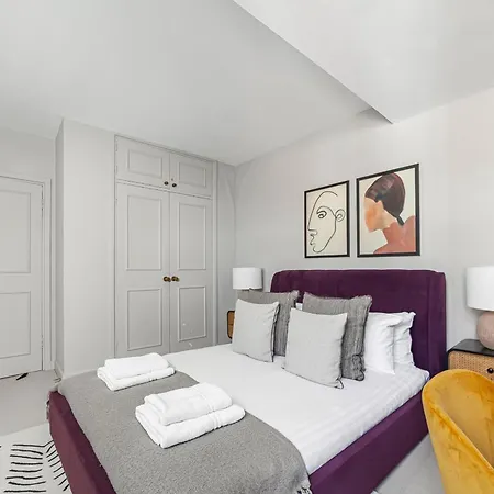 Apartment Chic Flat With Stunning Views London