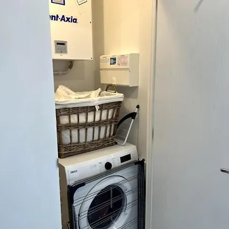Apartment One Bedroom Flat - Zone 2 London