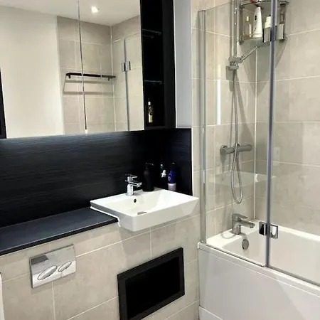 Apartment One Bedroom Flat - Zone 2