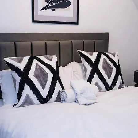 Apartament 3 Bed Modern House Tottenham