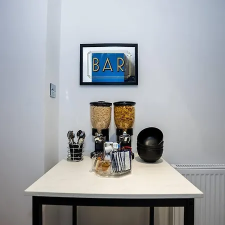 3 Bed Modern House Tottenham Apartament *