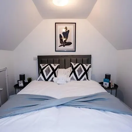 3 Bed Modern House Tottenham Apartament Londyn