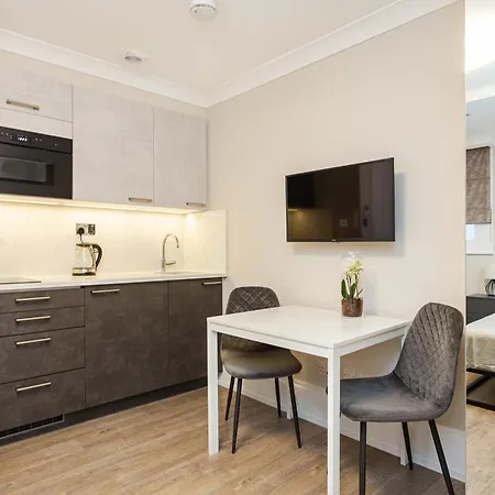 Cleveland Residences Kensington Lejlighed