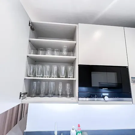 Apartment Posh 3 Bedroom Flat With Terrace And Indoor Fireplace In Mayfair, Near Hyde Park London