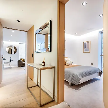 Arcore Premium Bridge London