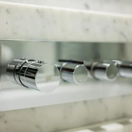 Arcore Premium Bridge Apartment *