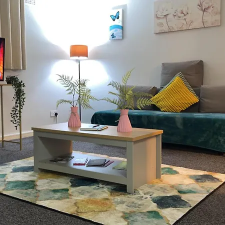 Cosy Private Two Bedroom Apartament In Kensinghton Can Fit Up To 8 Guests * London