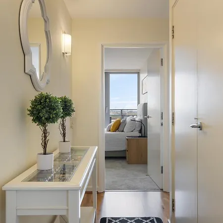 Apartment Stratford Skyview