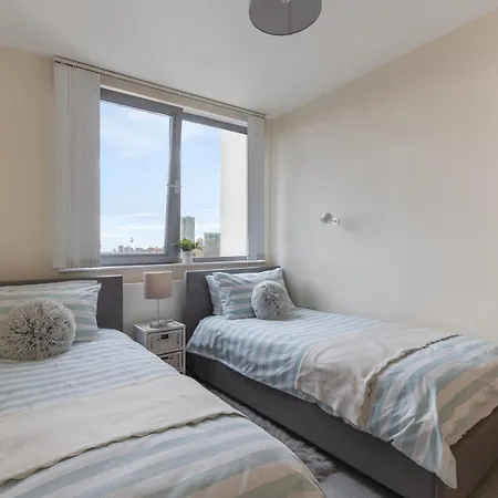 Apartment Stratford Skyview
