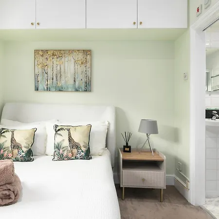 Apartment Modern Flat 5 Min To Holland Park! *